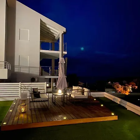 Ellavis Apartments Exterior photo