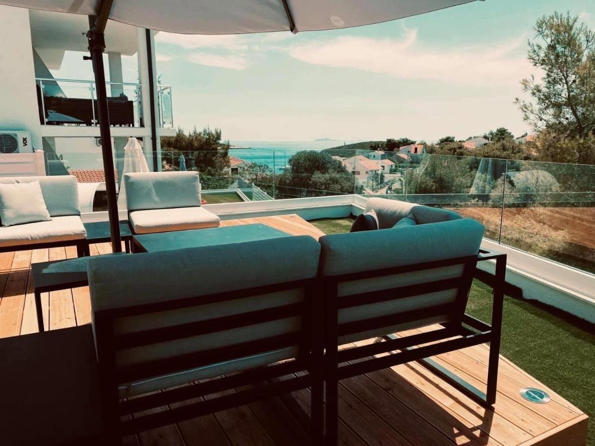 Ellavis Apartment