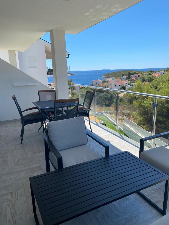 Ellavis Apartment
