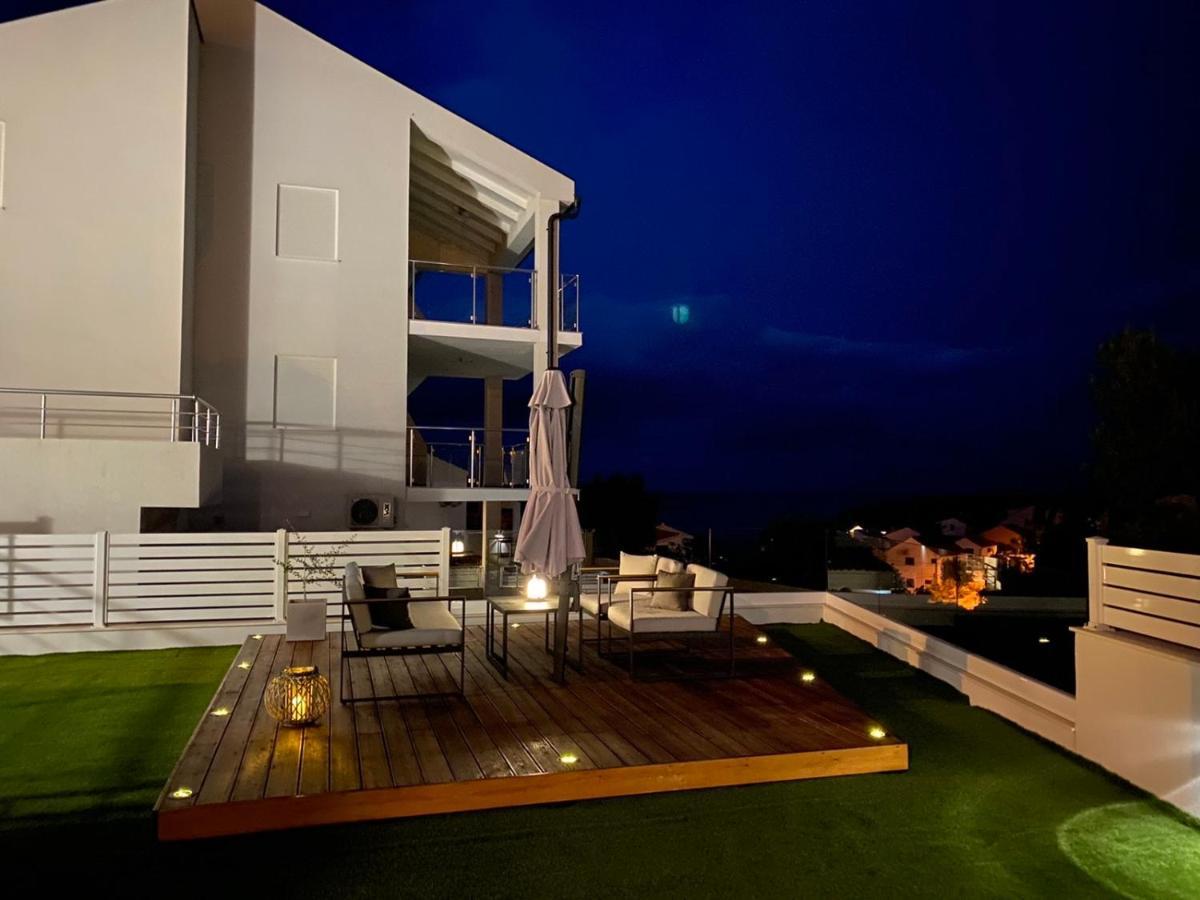 Apartment Ellavis *