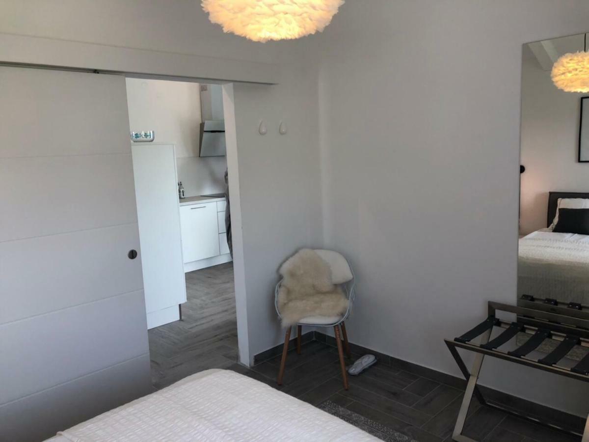Apartment Ellavis *